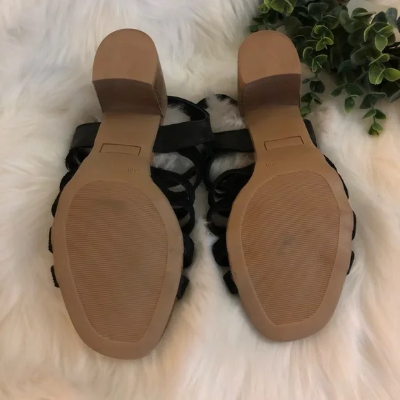 NEW Black suede Misty style Eric Michael heels - Picture 6 of 6